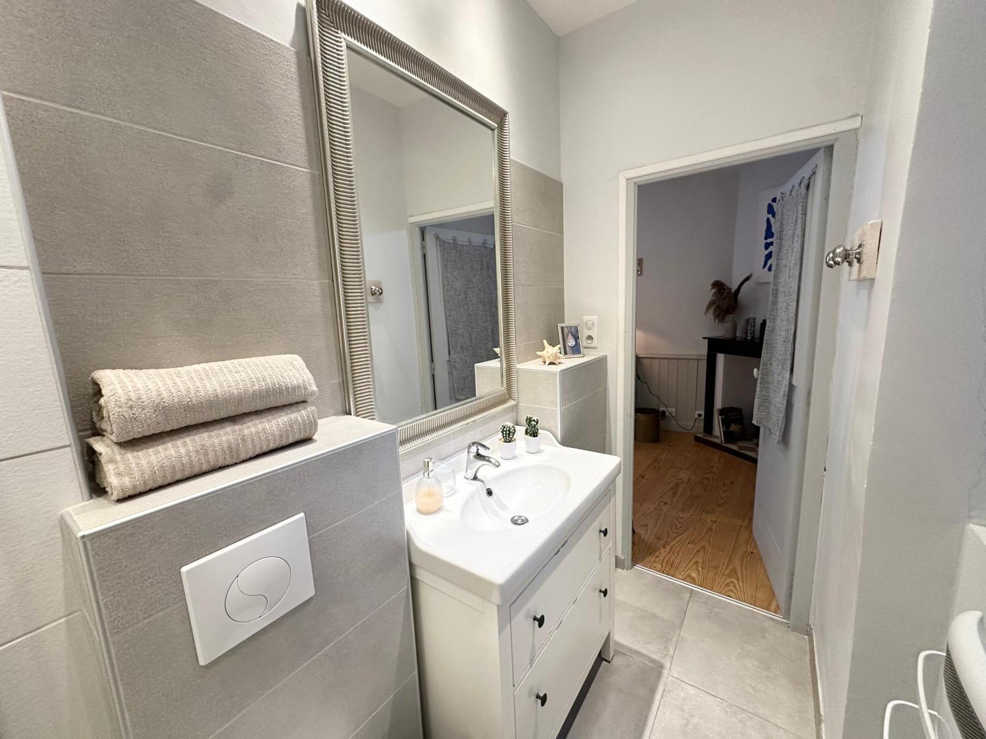 Appartement Le Bourg Hypercentre Wifi 罗德兹 外观 照片